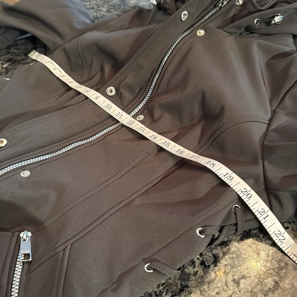 Guess olive drab and silver winter jacket NWT L - Picture 11 of 16